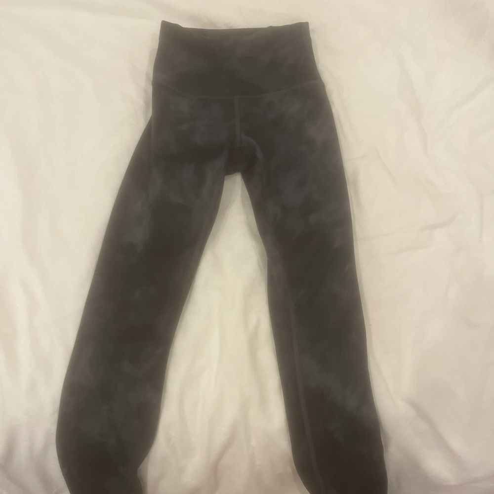 Lululemon Diamond Dye leggings